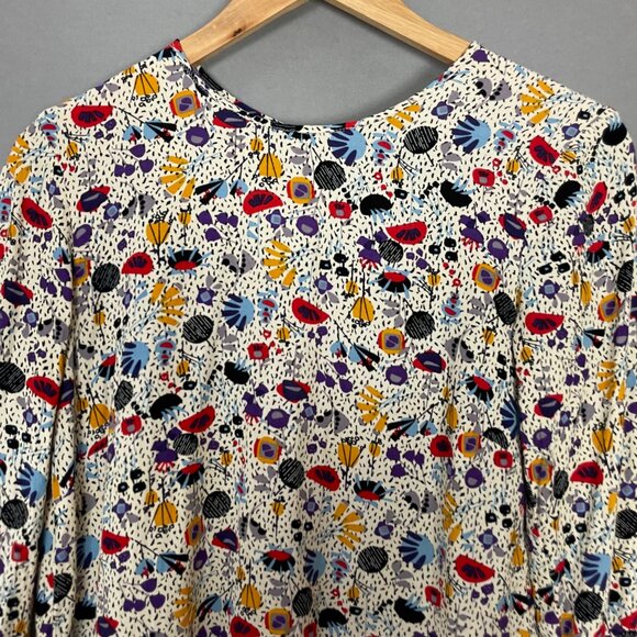 H&M Top Busy Abstract Print Eclectic High Low Cropped Sleeves Size 4 Button Back - Picture 4 of 11